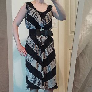 CLEARANCE! Jones New York Black Grey Striped Light Flowing Dress 4 100% Silk